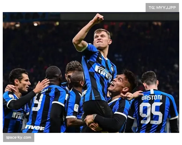 战术前瞻：米兰德比在即，国米三中卫体系如何应对莱奥的边路冲击